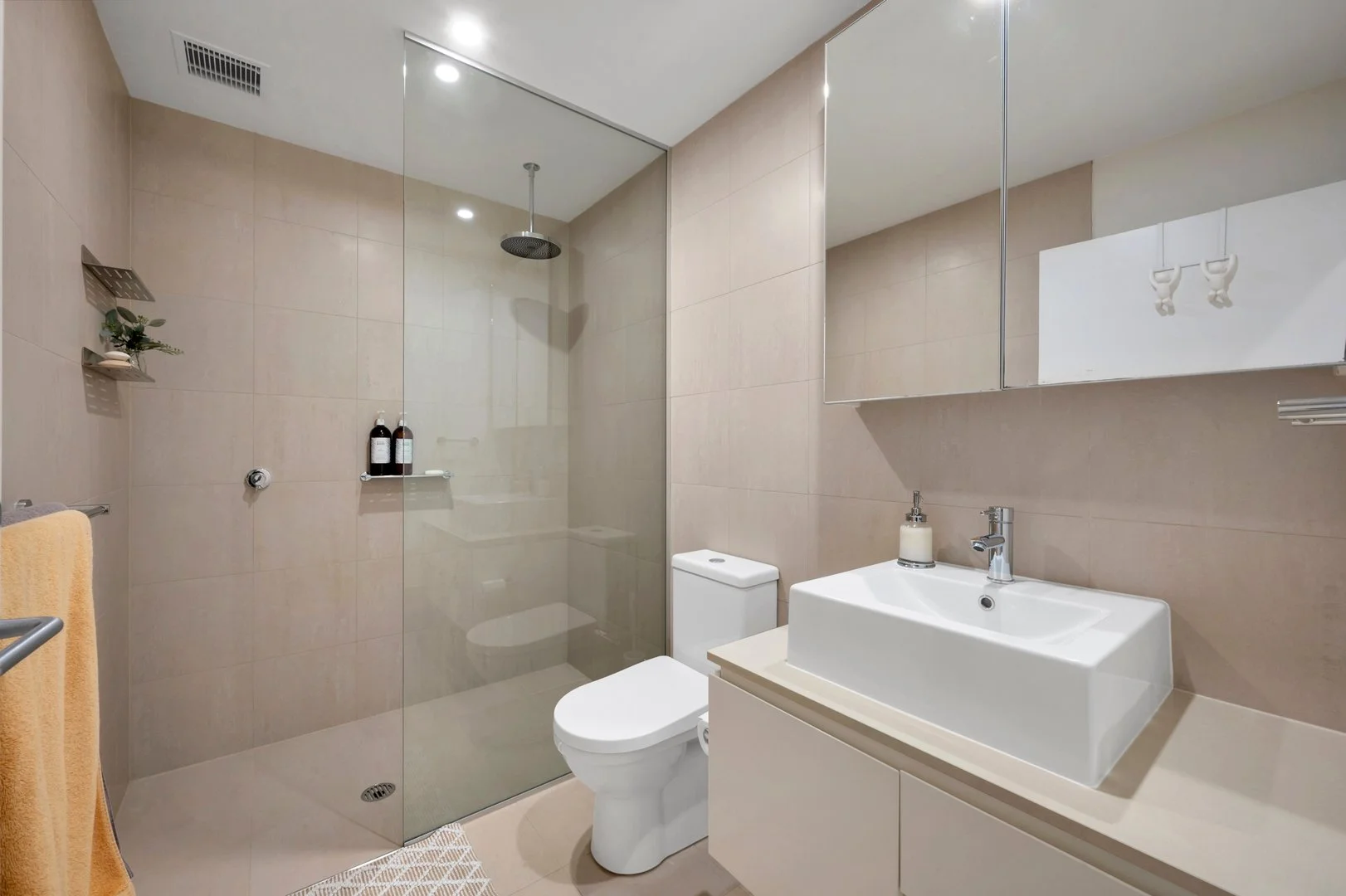 Additional image 12 of 14/19 State Circle, Forrest ACT 2603