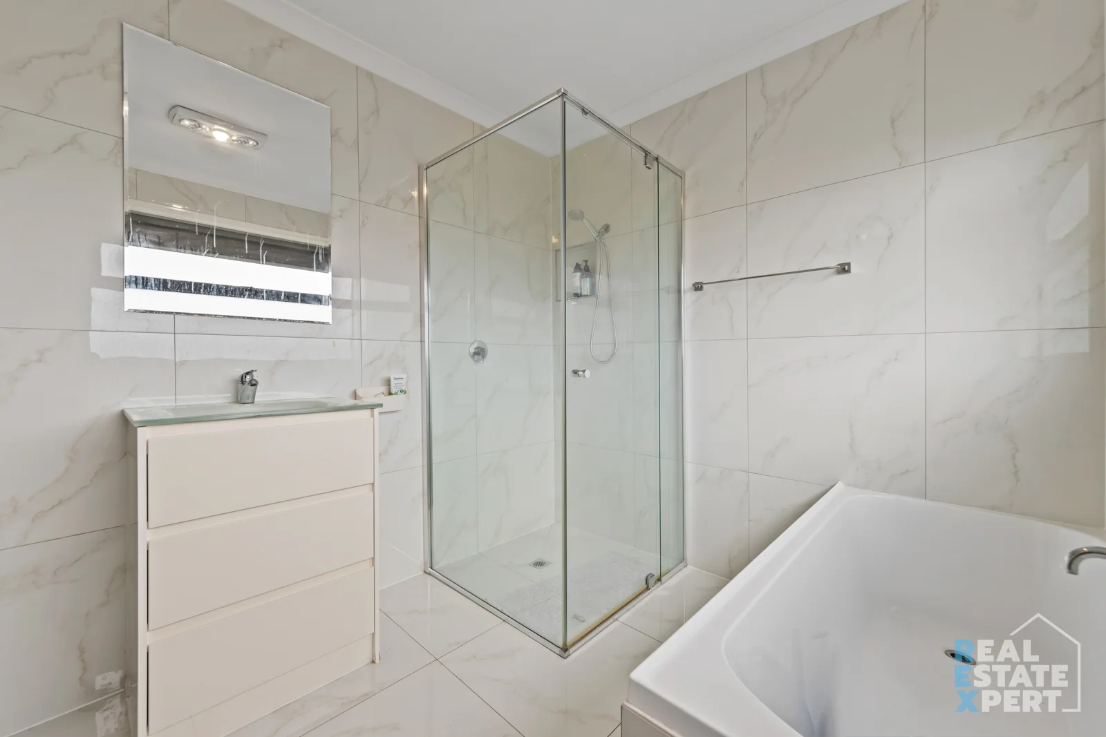 Additional image 7 of 5A Deanswood Road, Hampton Park VIC 3976