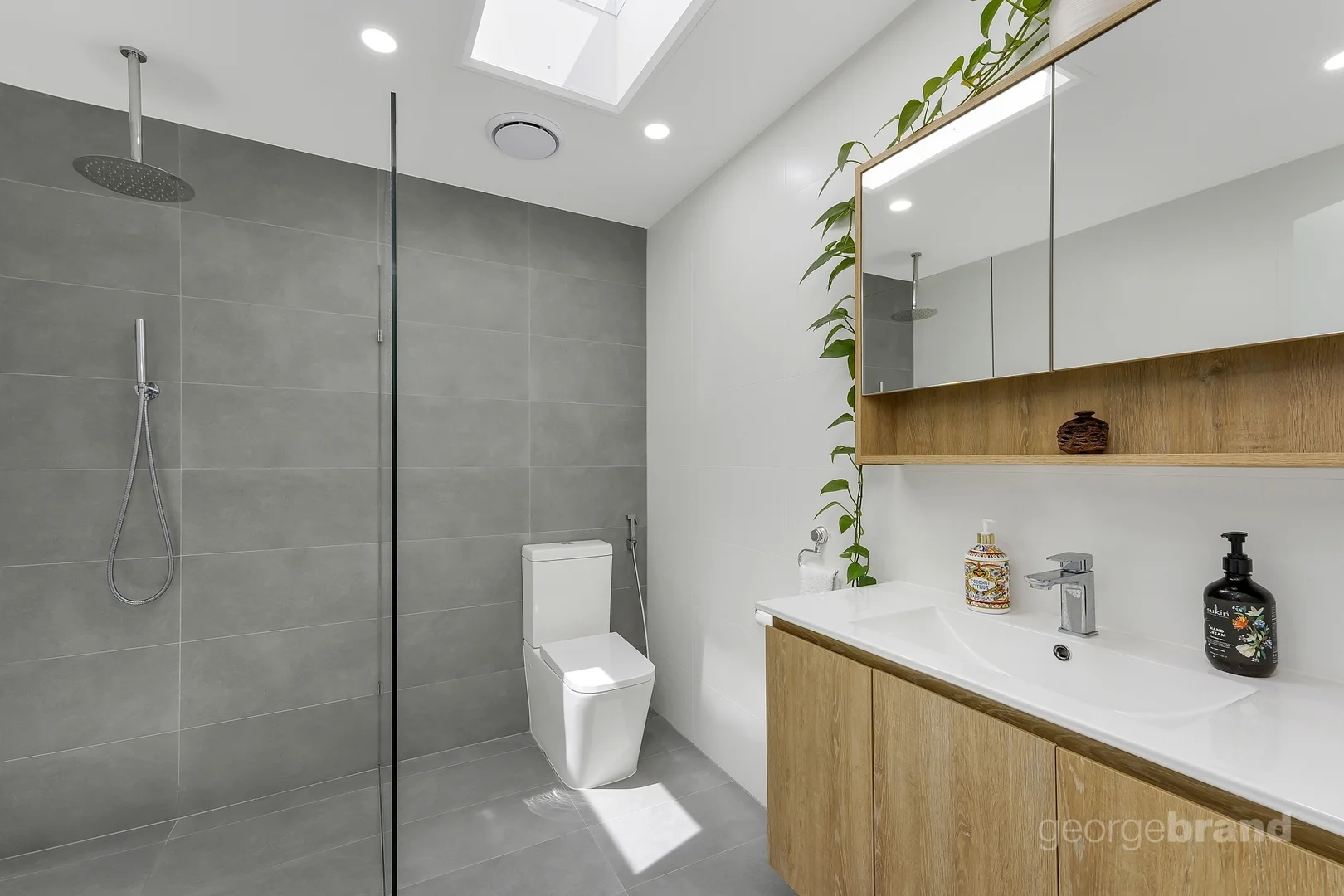 Additional image 10 of 29 Elissa Crescent, Wyoming NSW 2250