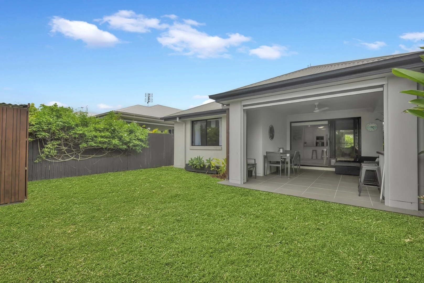 Additional image 14 of 8 Vincent Avenue, Sippy Downs QLD 4556