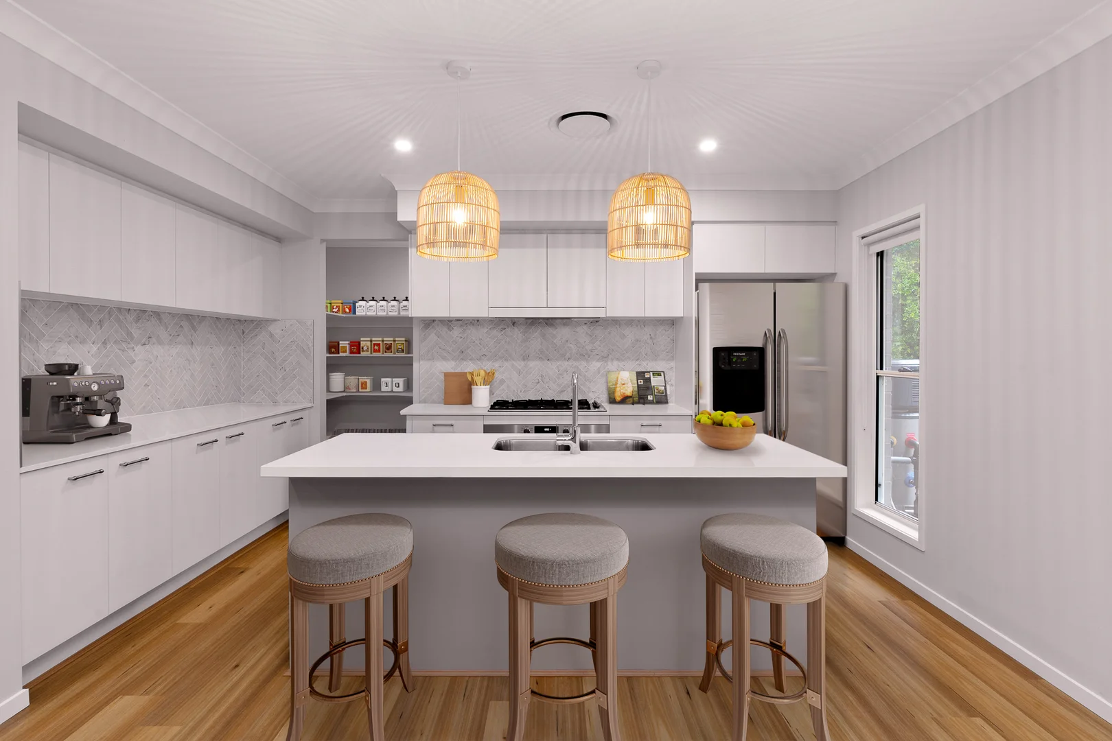 Additional image 4 of 17 Hilltop Crescent, Blue Mountain Heights QLD 4350