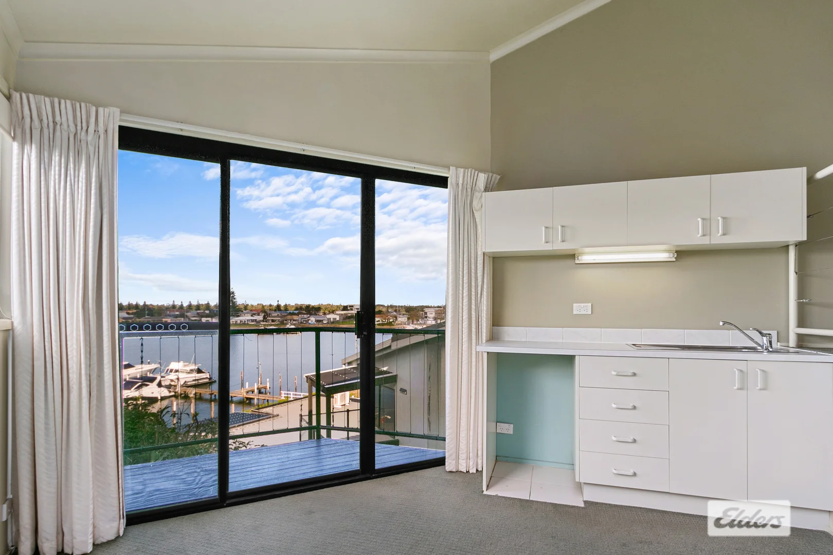 Additional image 19 of 4A Wattlebird Close, Lakes Entrance VIC 3909