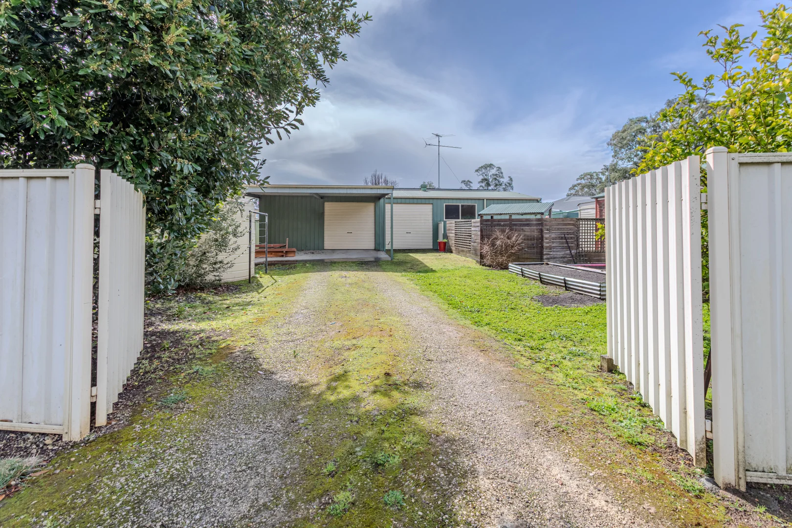 Additional image 35 of 2-4 Miamba Close, Penola SA 5277