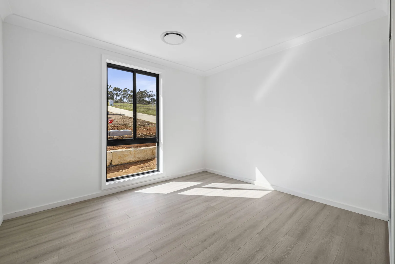 Additional image 13 of 17 Snowgums Drive, Goulburn NSW 2580