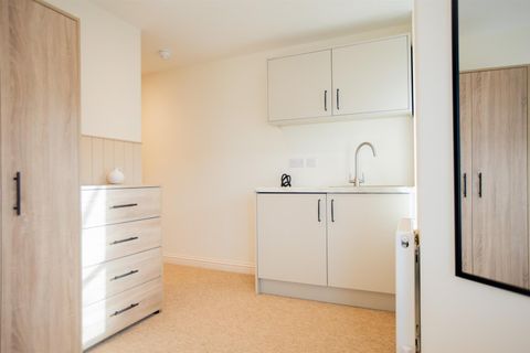 Repton Road, Bristol BS4, Room to rent