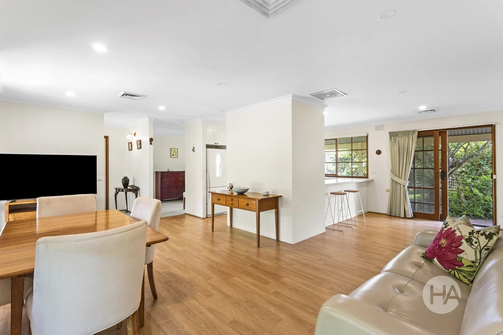 Additional image 5 of 28 Austin Road, Somerville VIC 3912