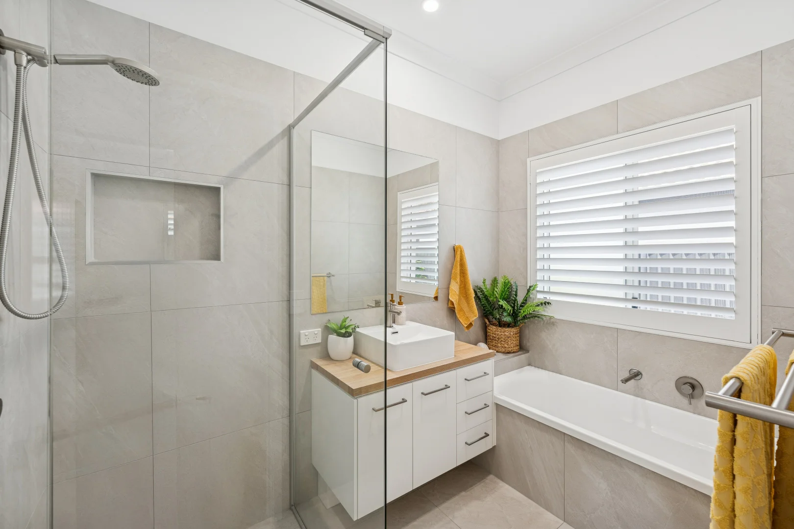 Additional image 15 of 29 Stingray Crescent, Burleigh Waters QLD 4220