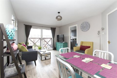 Timber Bush, Edinburgh EH6