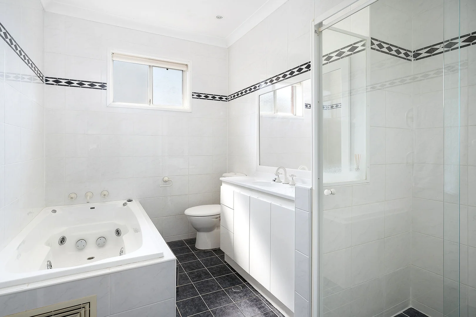 Additional image 10 of 11 Chesterman Crescent, Davidson NSW 2085