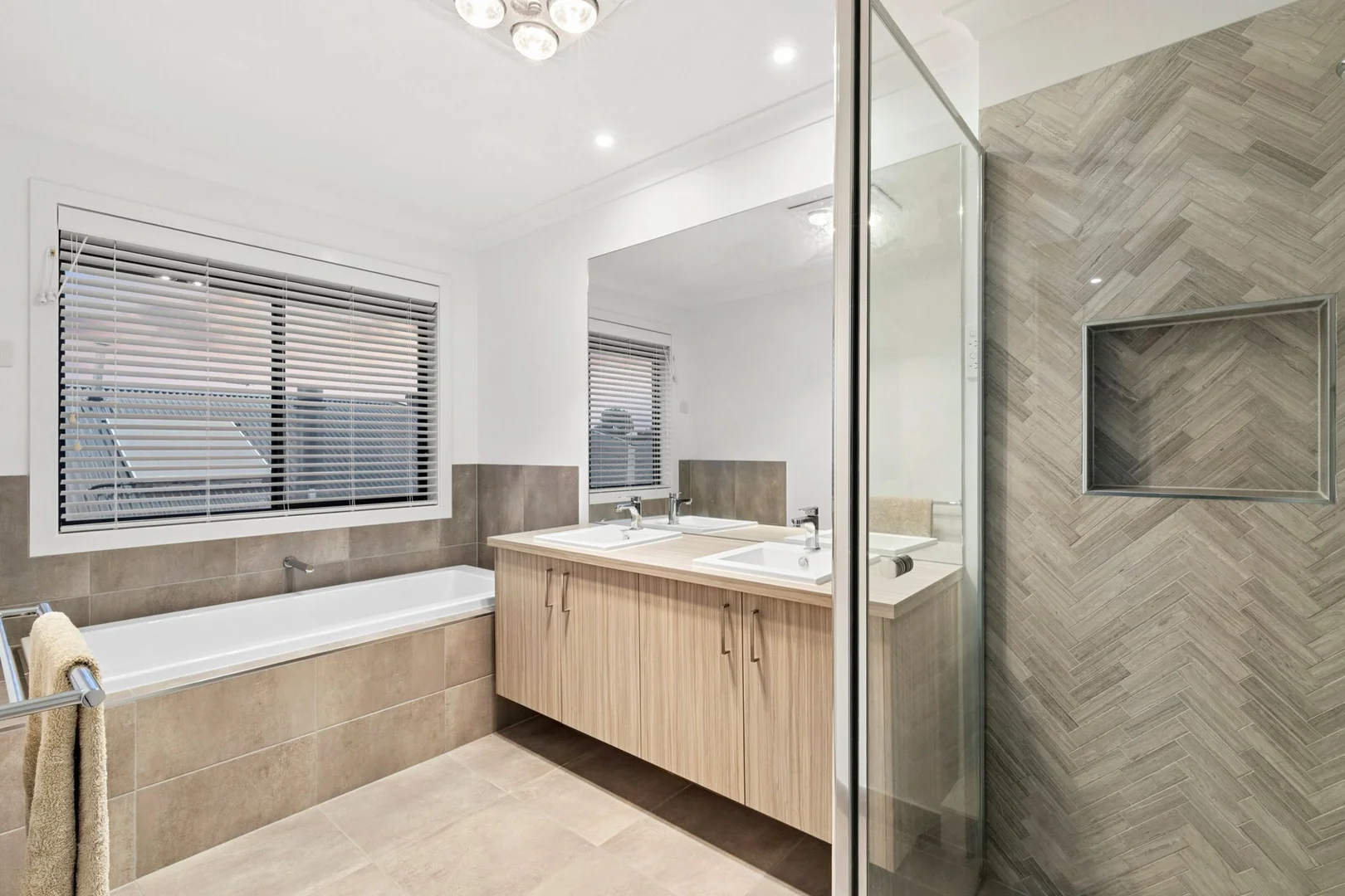 Additional image 14 of 320 Charlemont Road, Armstrong Creek VIC 3217