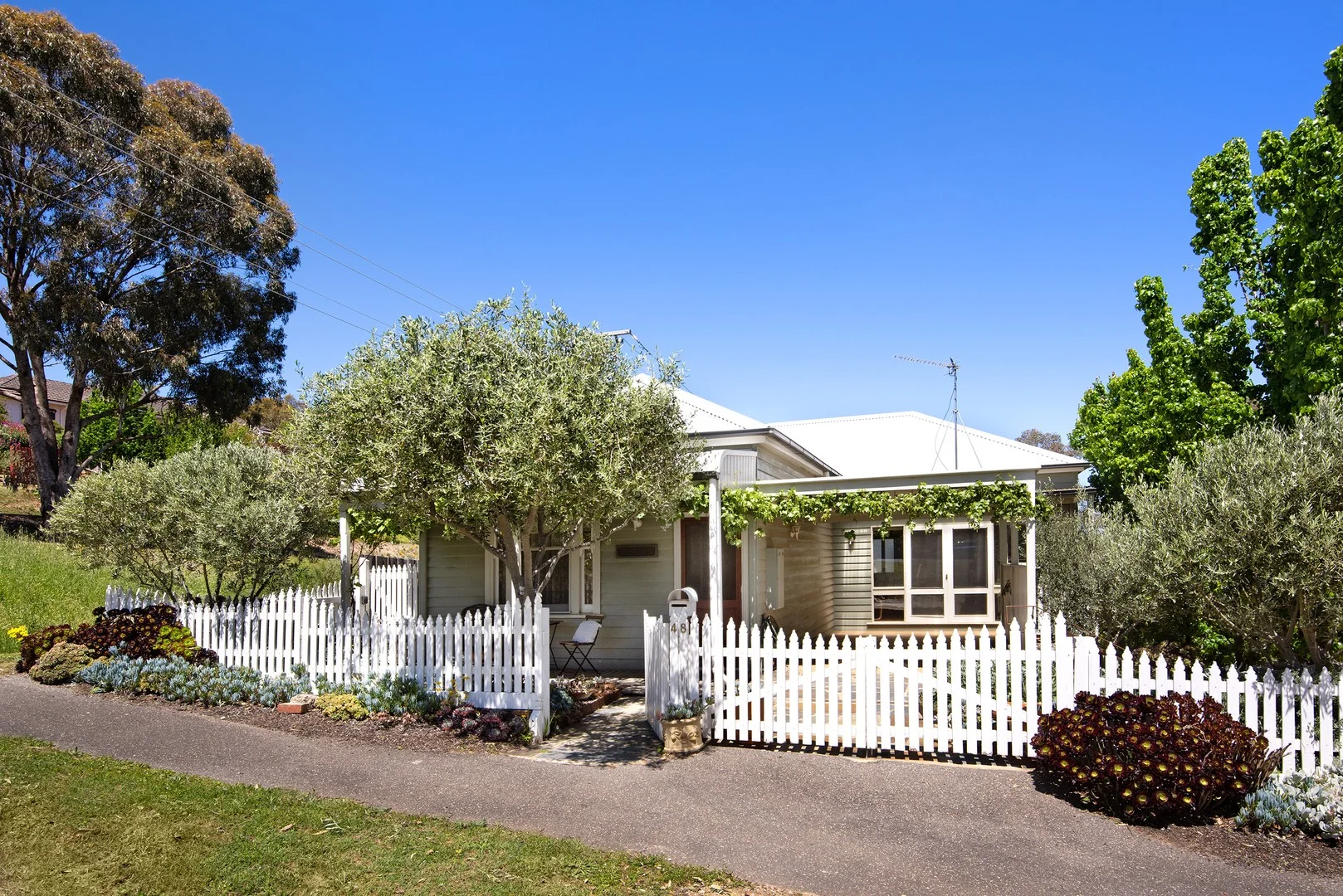 Additional image 2 of 48 Campbell Street, Castlemaine VIC 3450