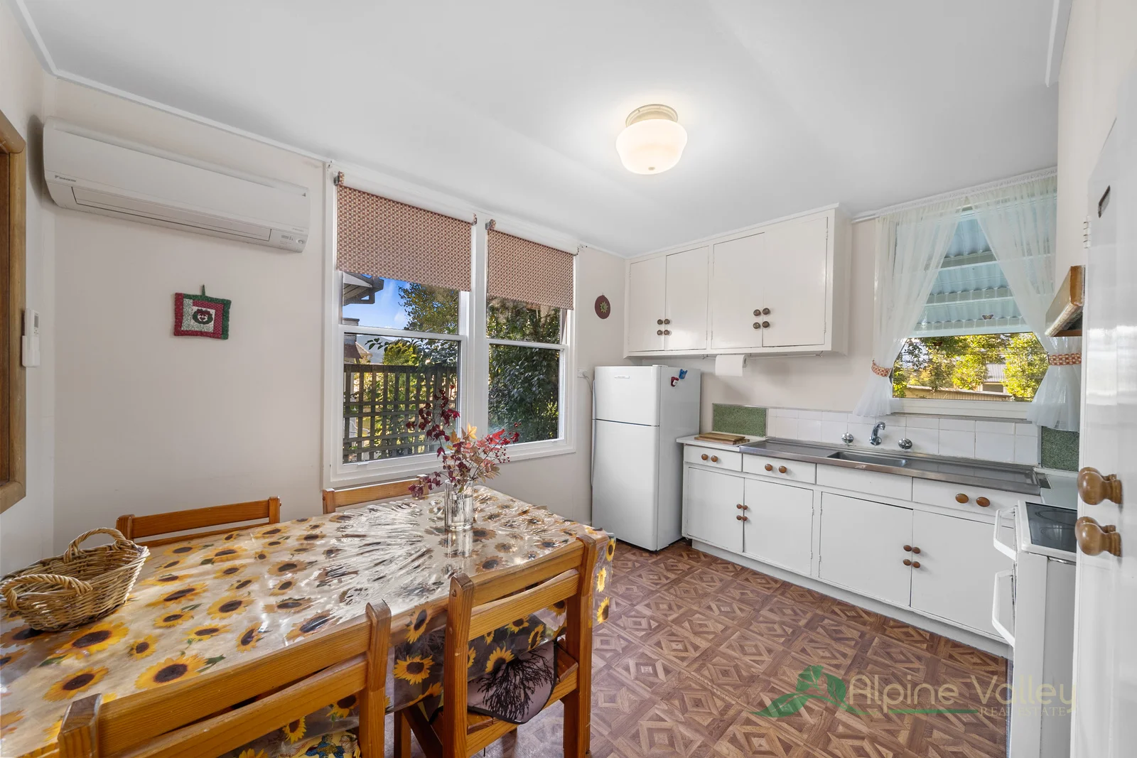 Additional image 3 of 57 Freeburgh Avenue, Mount Beauty VIC 3699