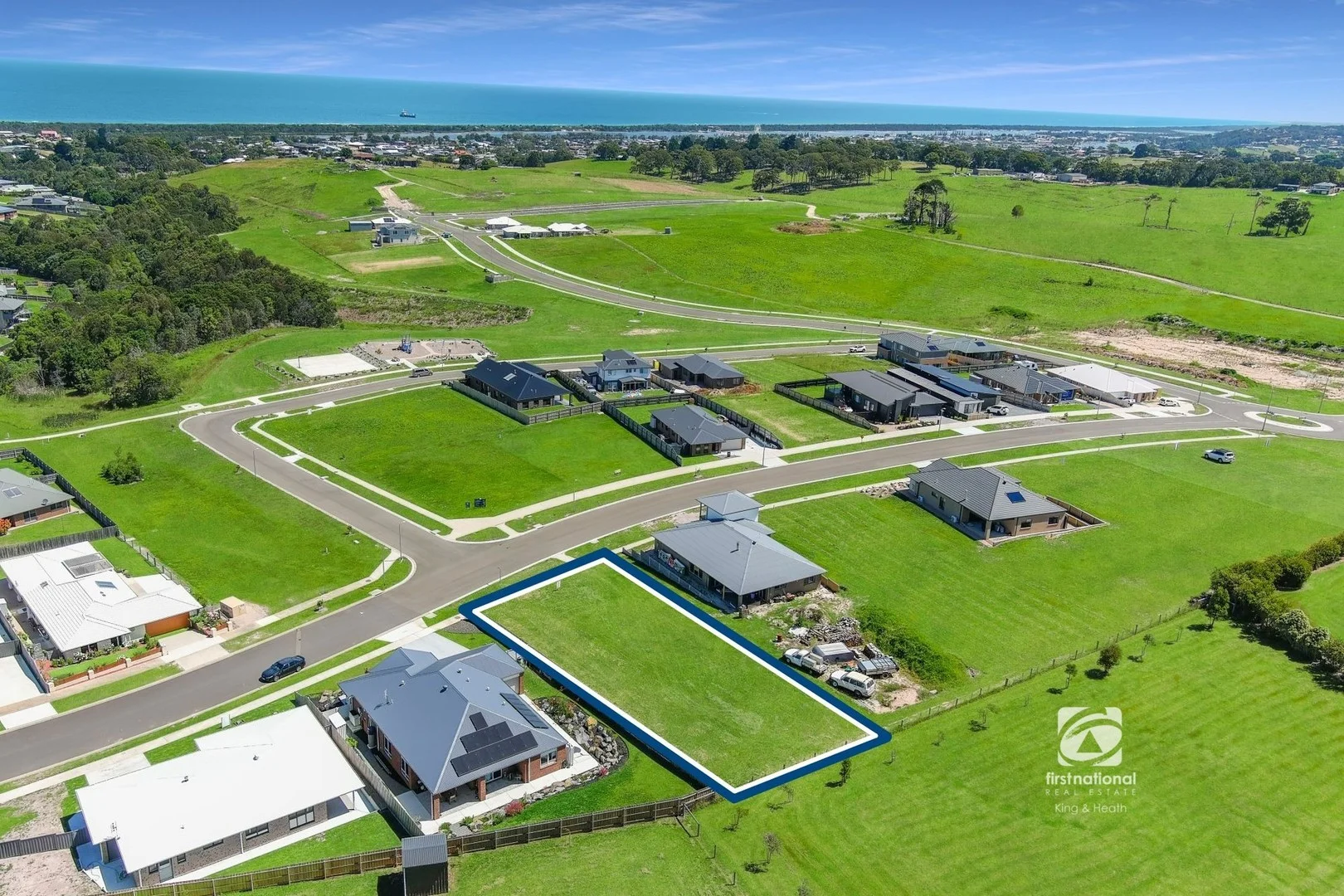 24 Lawson Drive, Lakes Entrance VIC 3909