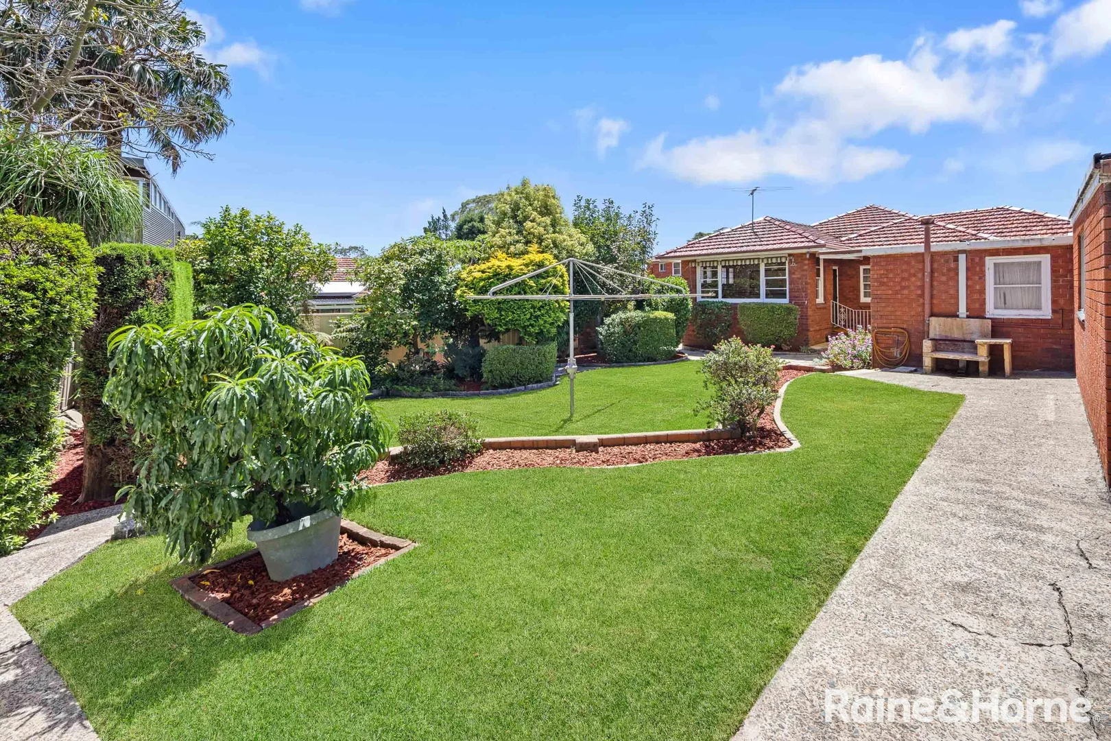 Additional image 14 of 30 Irene Crescent, Kingsgrove NSW 2208
