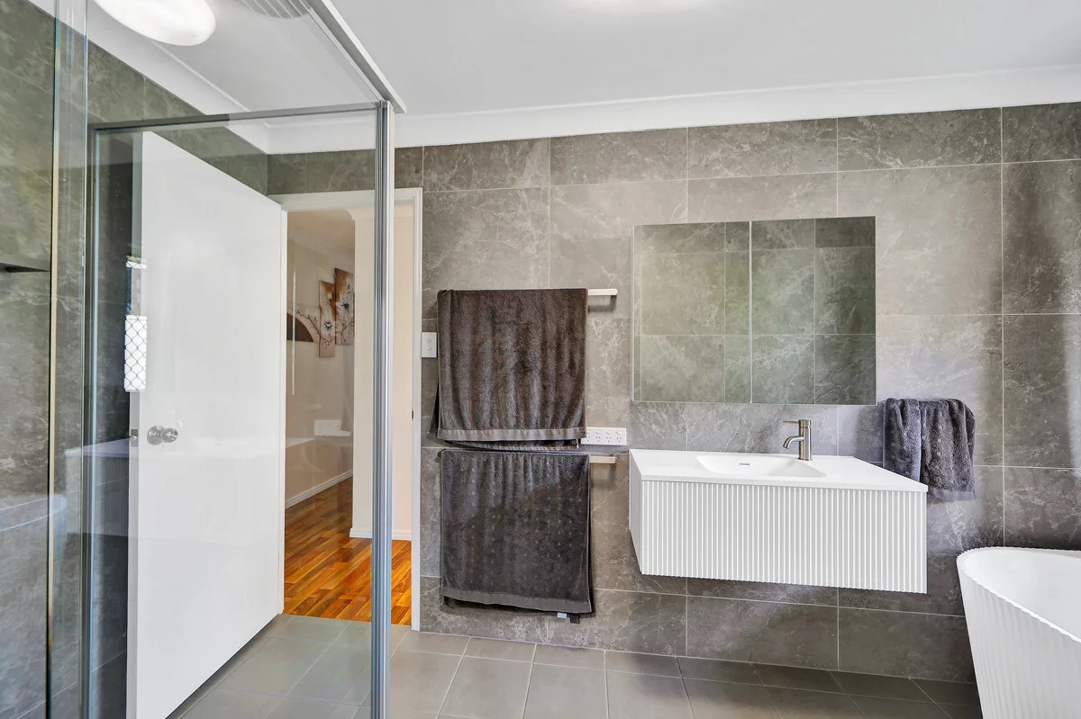 Additional image 10 of 3 Tudor Avenue, Urraween QLD 4655