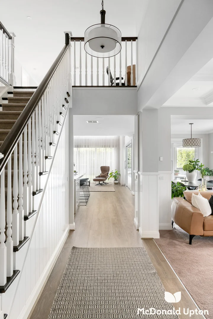 Additional image 18 of 122 Woodland Street, Strathmore VIC 3041