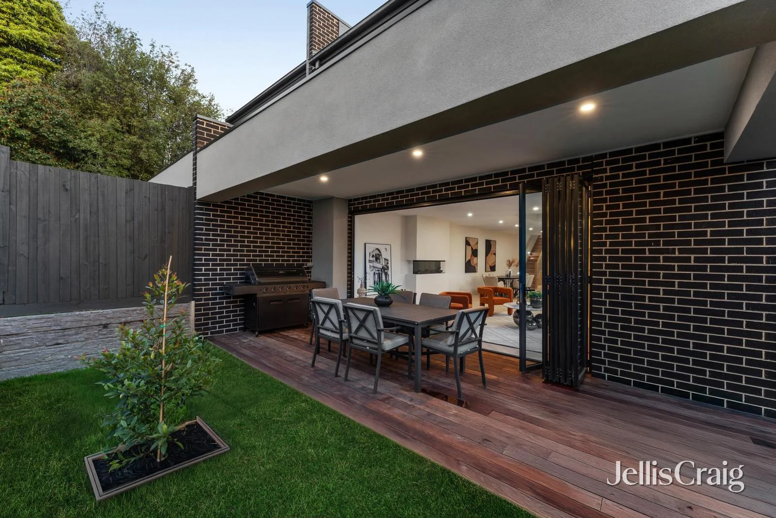 Additional image 16 of 5 Philip Avenue, Doncaster VIC 3108