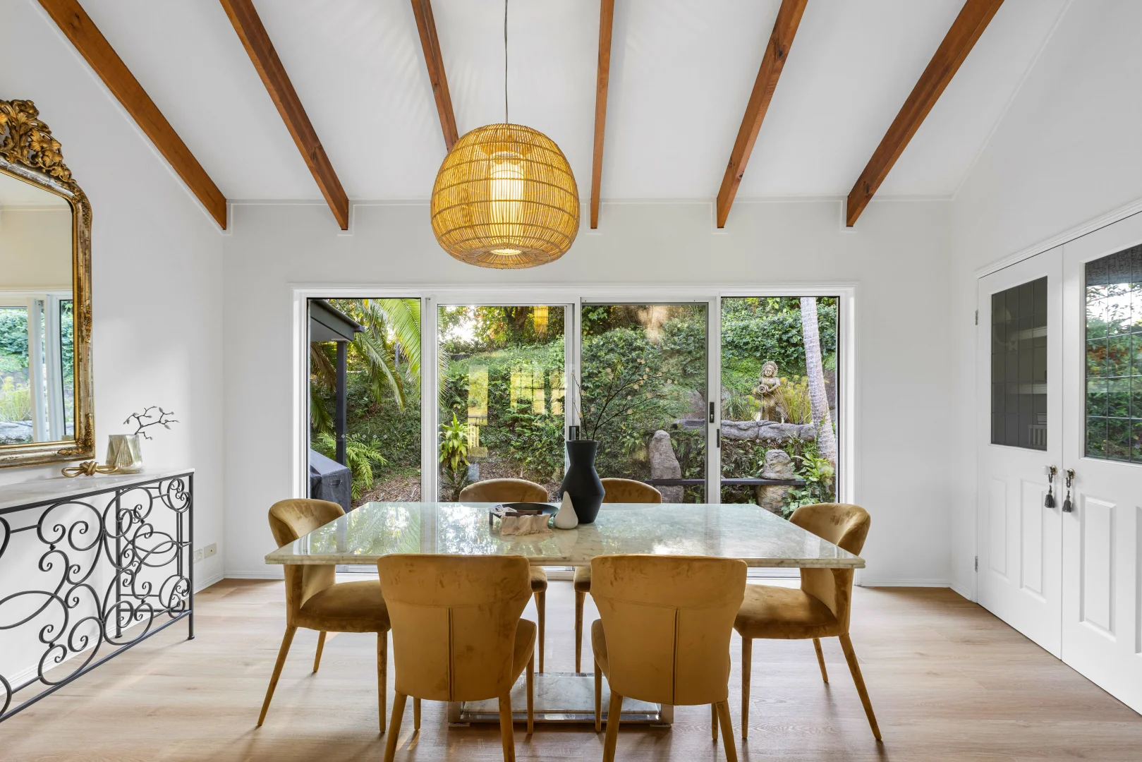 Additional image 7 of 3 Pine Tree Dr W, Lake Macdonald QLD 4563