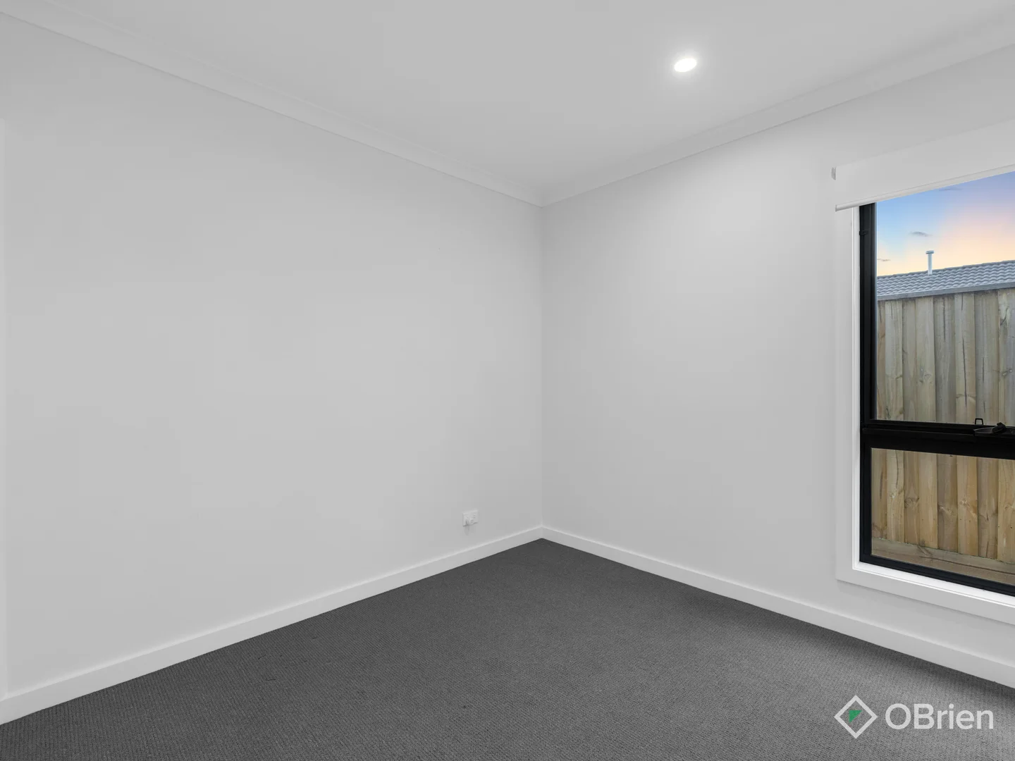 6 Yardi Way, Clyde North VIC 3978 photo 3