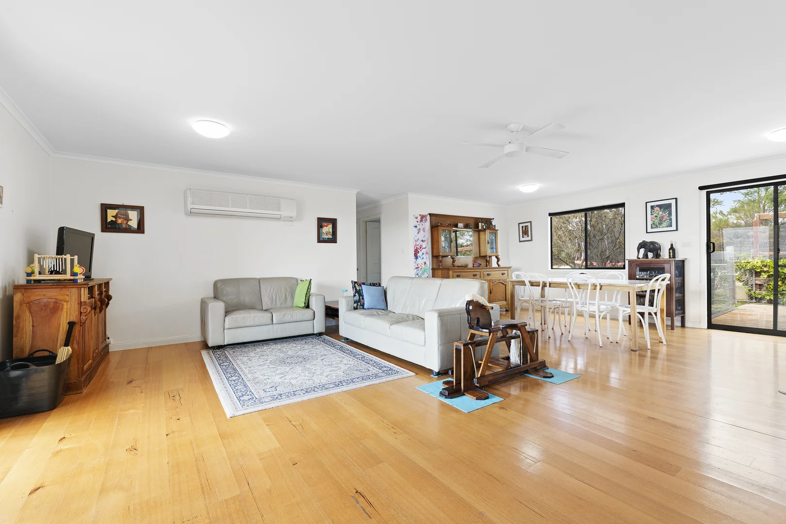 Additional image 2 of 66 Hall Road, Heathcote VIC 3523