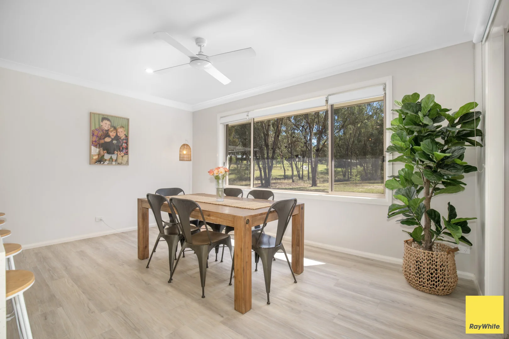 Additional image 4 of 27 Bimbadeen Drive, Inverell NSW 2360