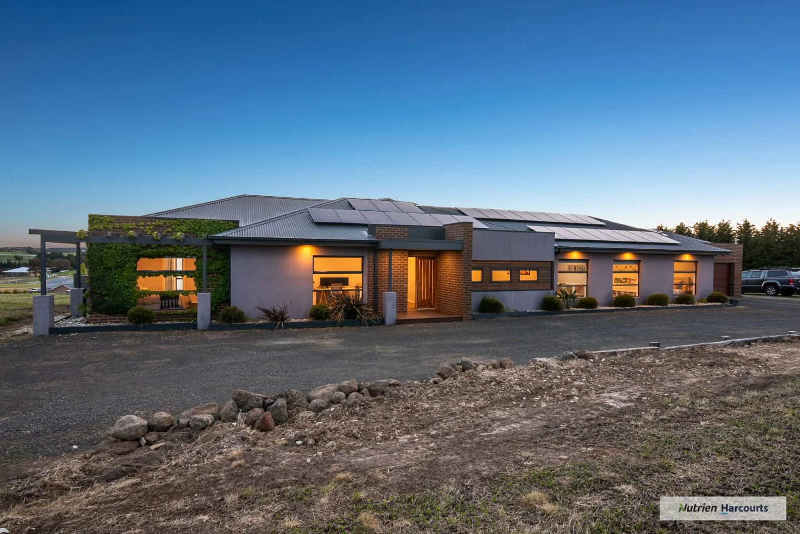 Additional image 2 of 1 Swan Court, Wandong VIC 3758