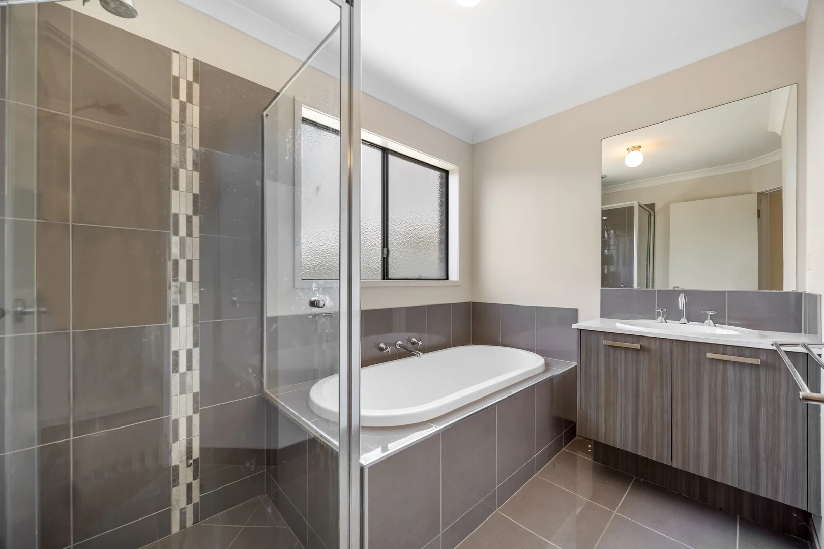 Additional image 18 of 4 Furness Drive, Cardigan VIC 3352