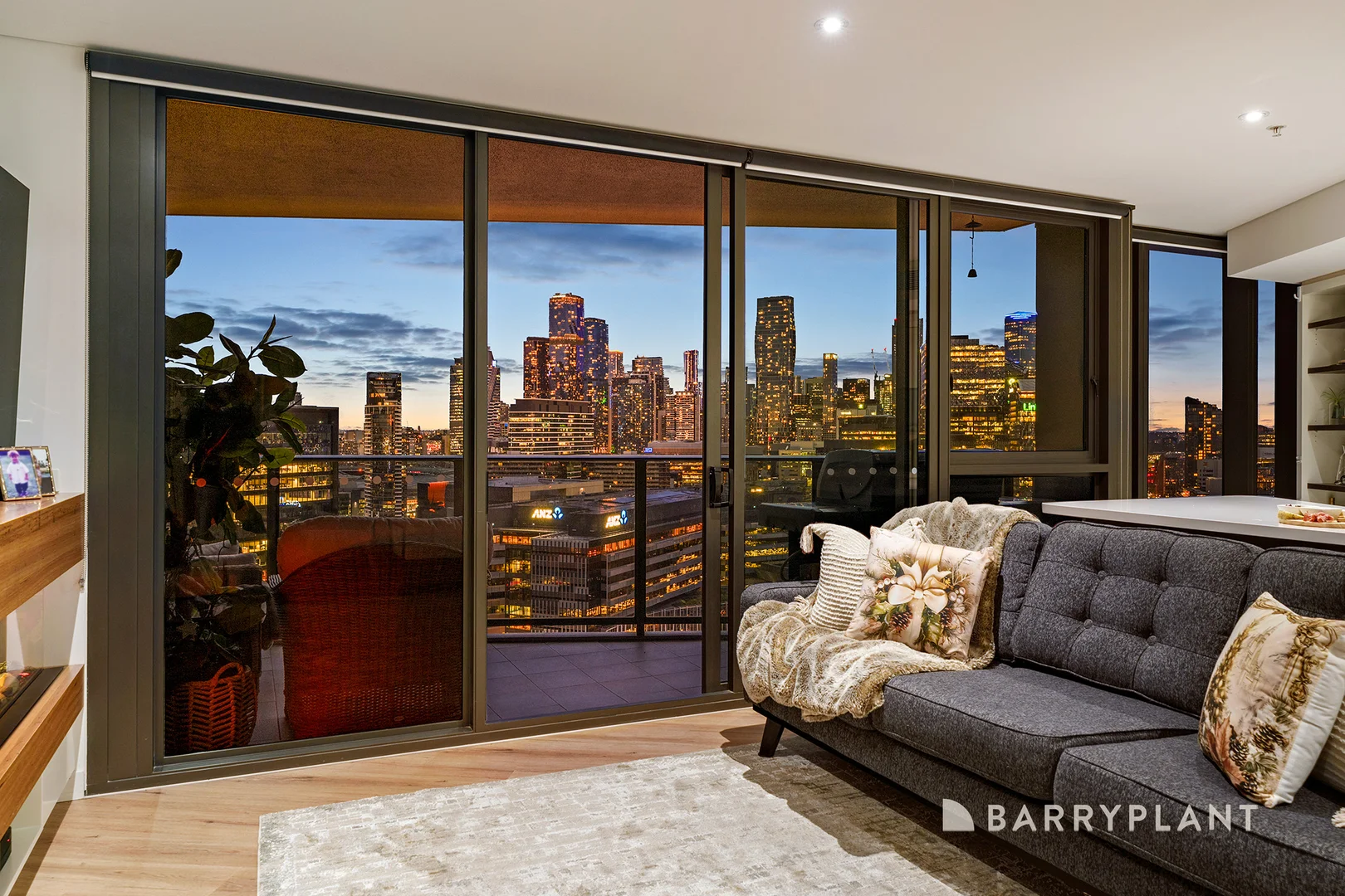 Additional image 4 of 2801/100 Lorimer Street, Docklands VIC 3008