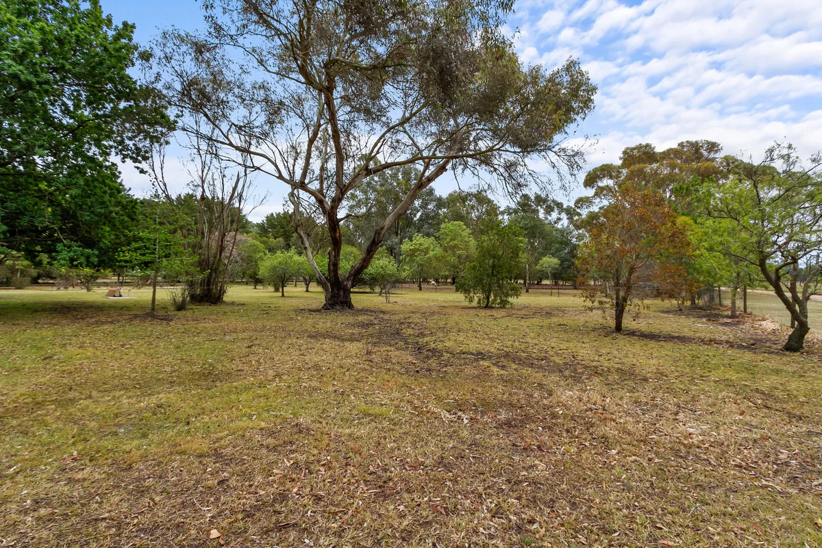 Additional image 3 of 52 Slavins Lane, Stratford VIC 3862