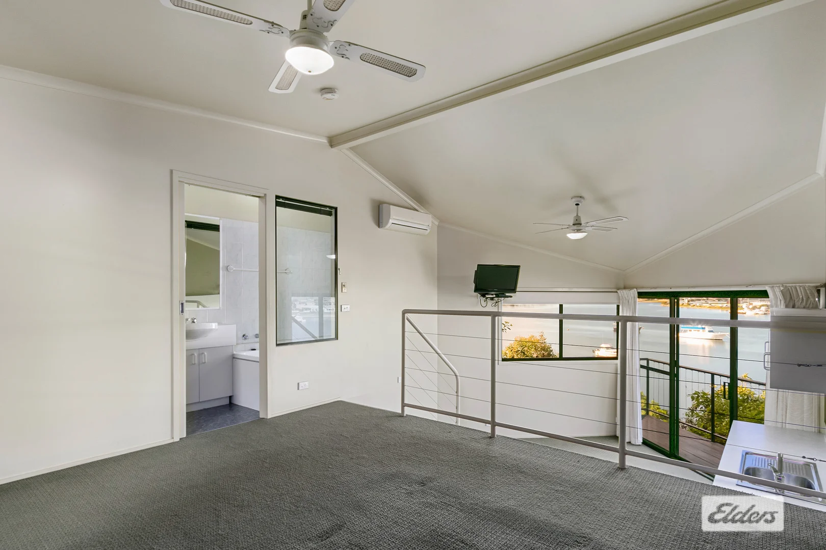 Additional image 21 of 4A Wattlebird Close, Lakes Entrance VIC 3909