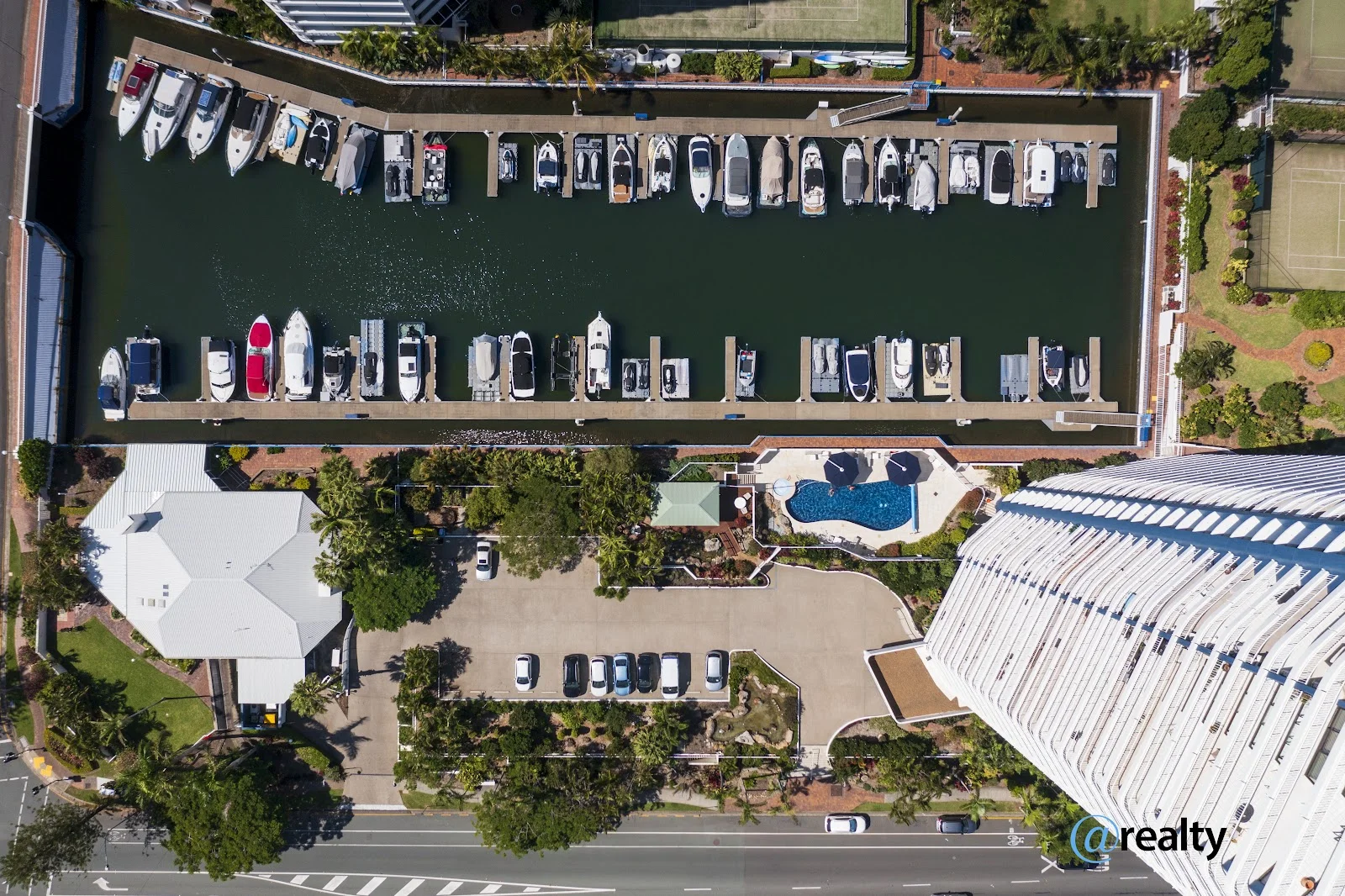 Additional image 26 of unit 4/21 Bayview Street, Runaway Bay QLD 4216