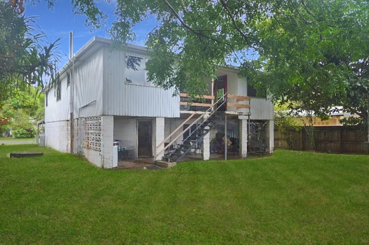 Additional image 3 of 8 Feldt Street, Flying Fish Point QLD 4860