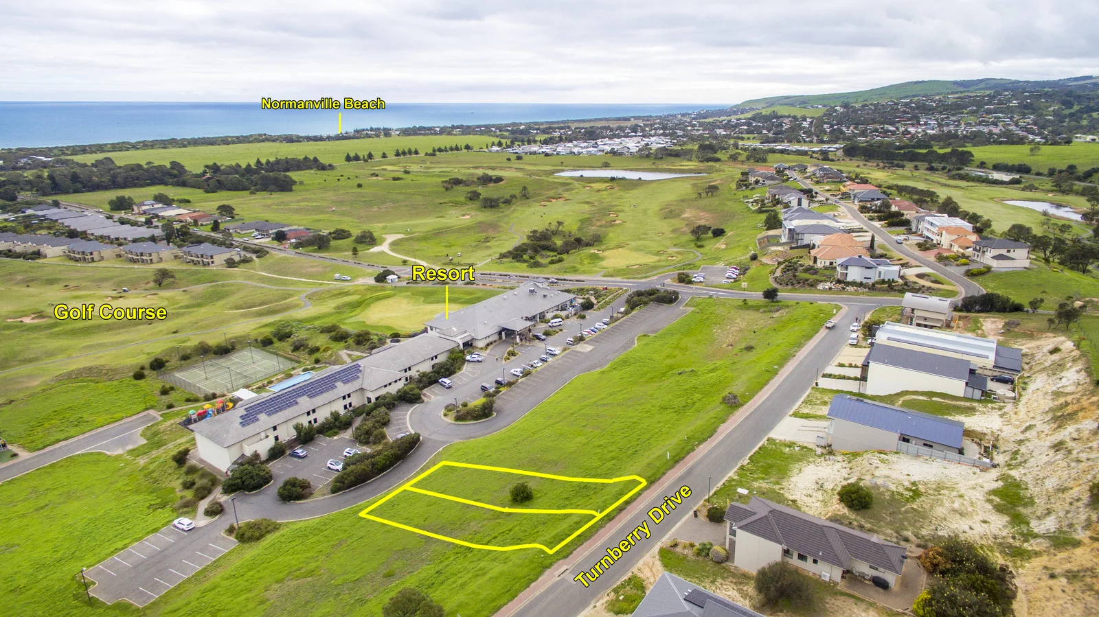 13 and 13a Turnberry Drive, Normanville SA 5204