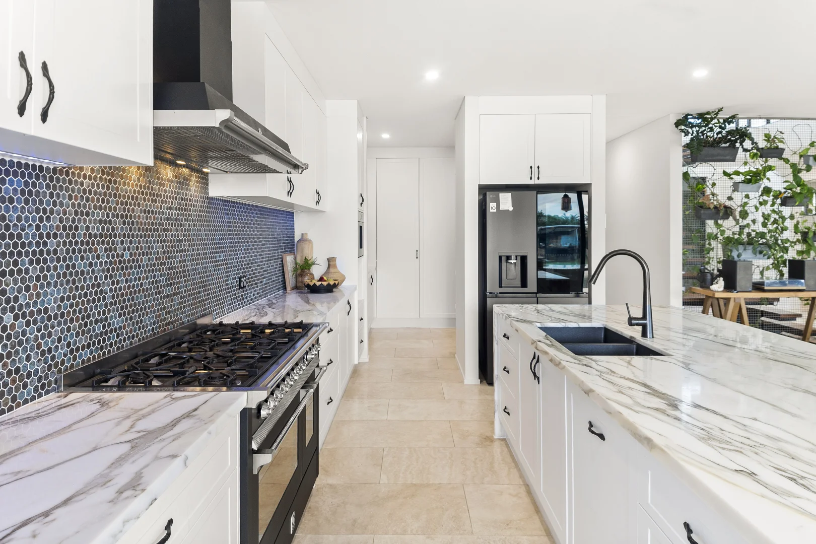 Additional image 7 of 11 Gretel Drive, Mermaid Waters QLD 4218