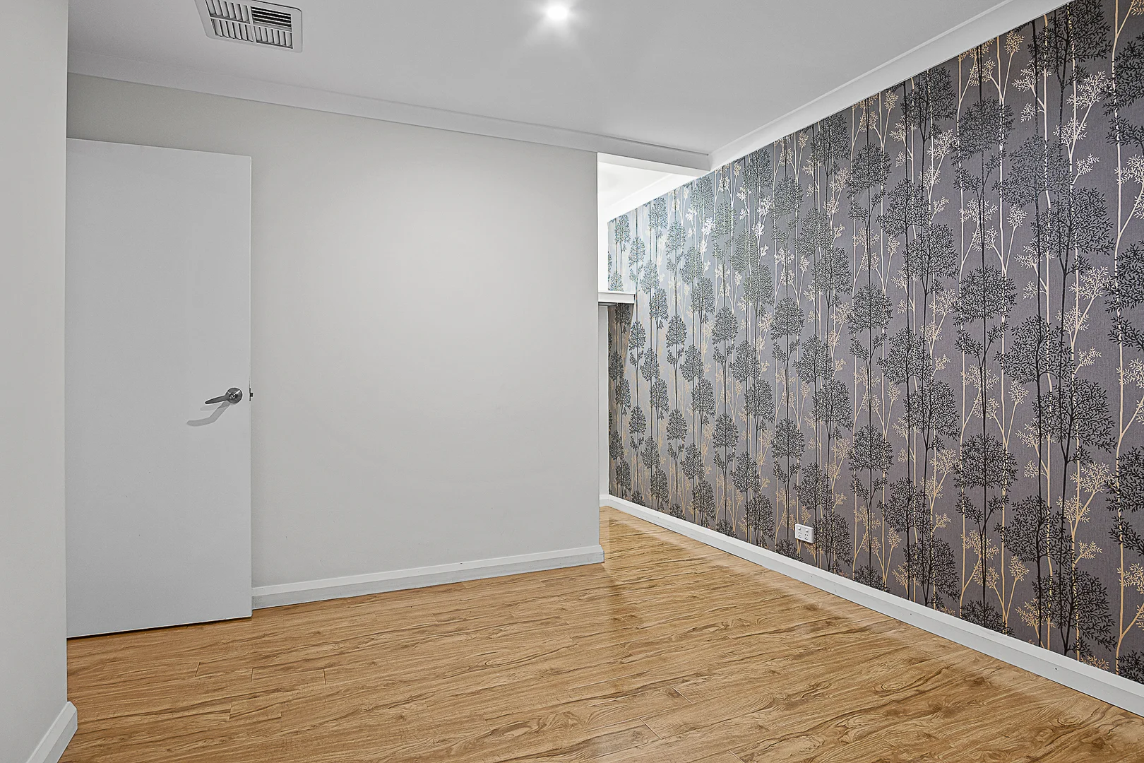 Additional image 26 of 10 Petrona Crescent, Piara Waters WA 6112