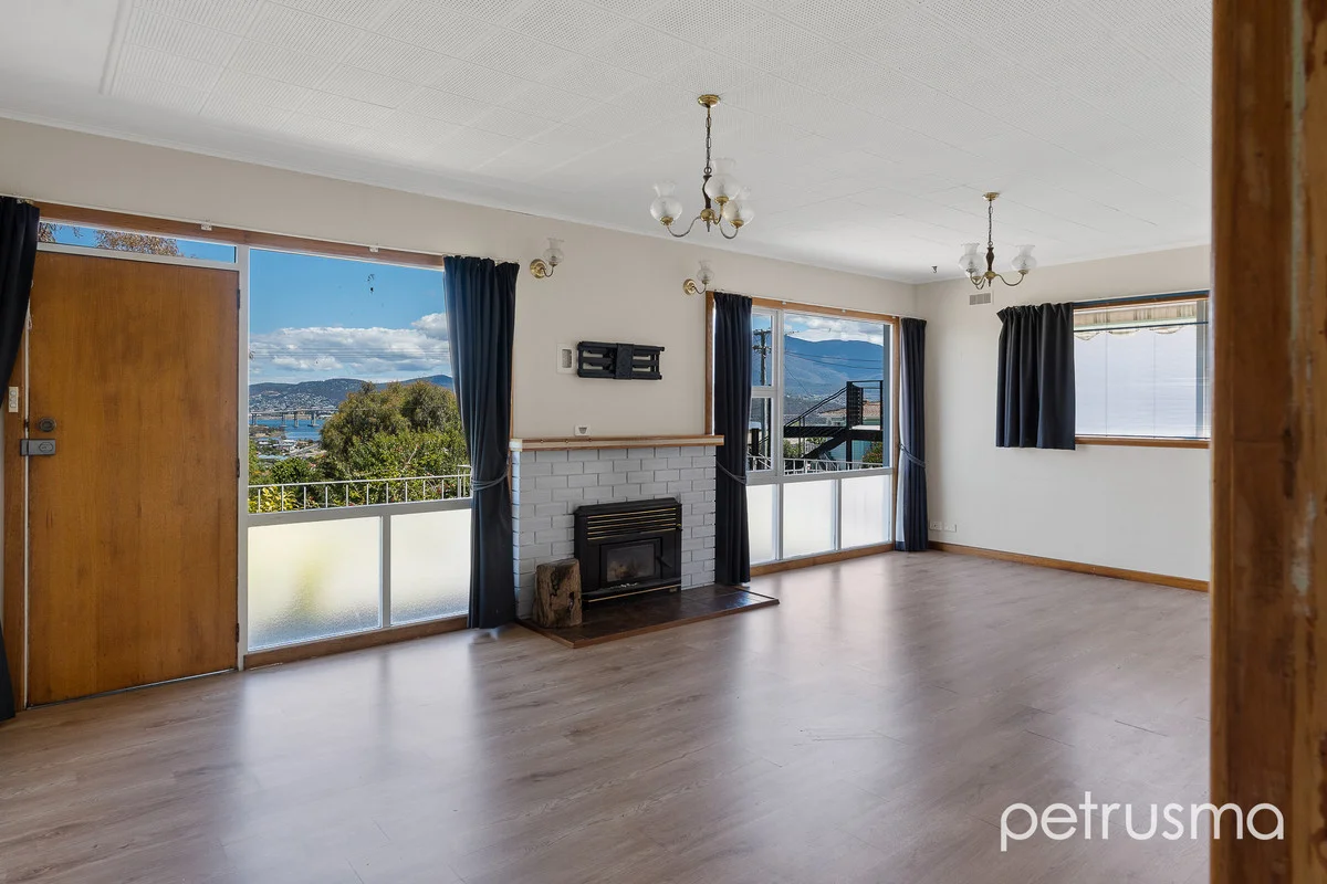 Additional image 4 of 86 Karoola Road, Lindisfarne TAS 7015