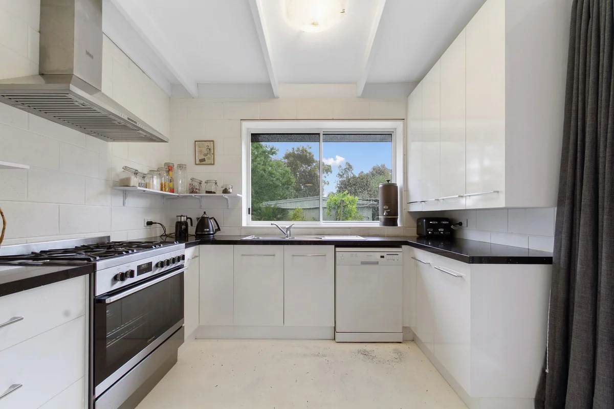 Additional image 4 of 52 Slavins Lane, Stratford VIC 3862