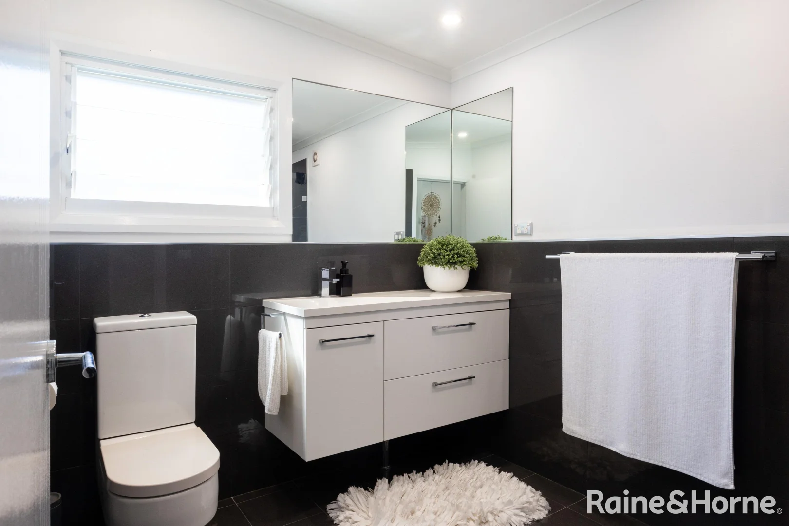 Additional image 17 of 26 The Citadel, Manyana NSW 2539