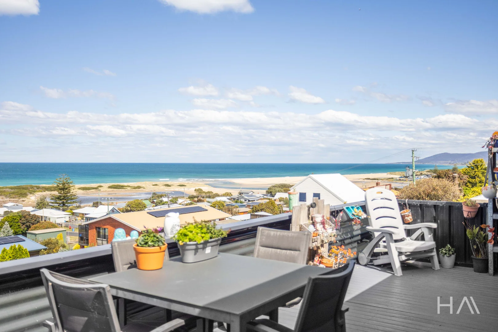 Additional image 2 of 19 George Street, Scamander TAS 7215