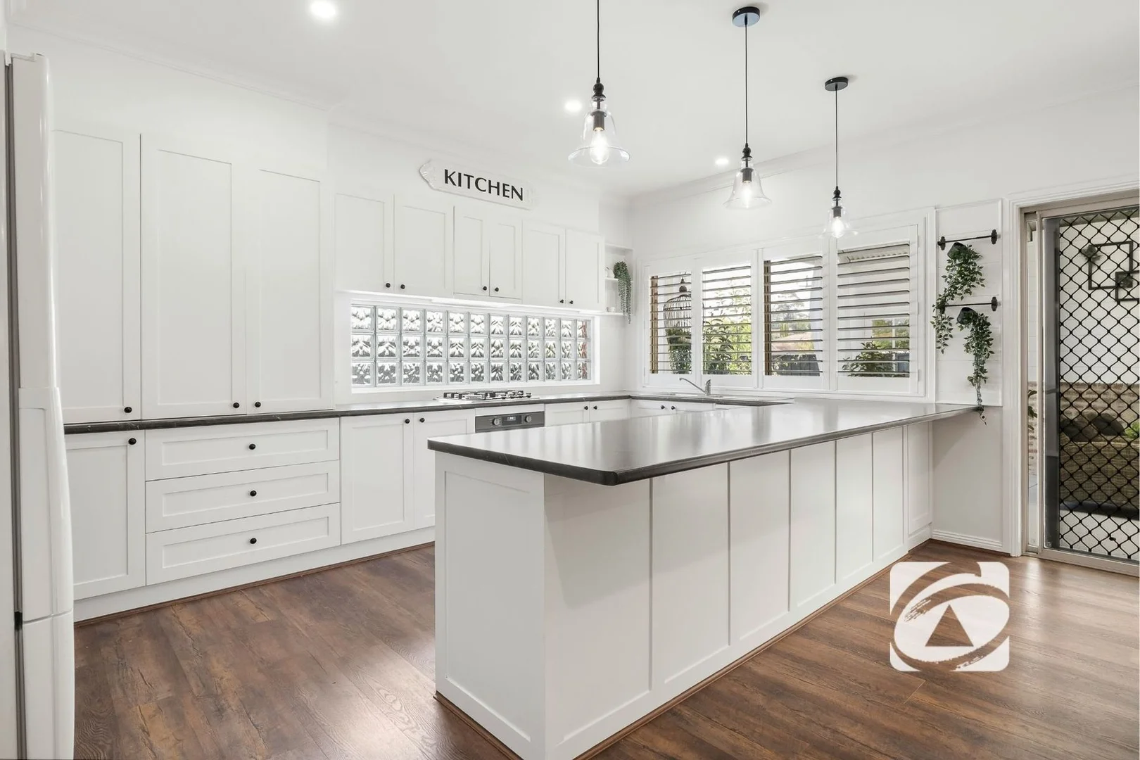 34 Windermere Boulevard, Pakenham VIC 3810 photo 4