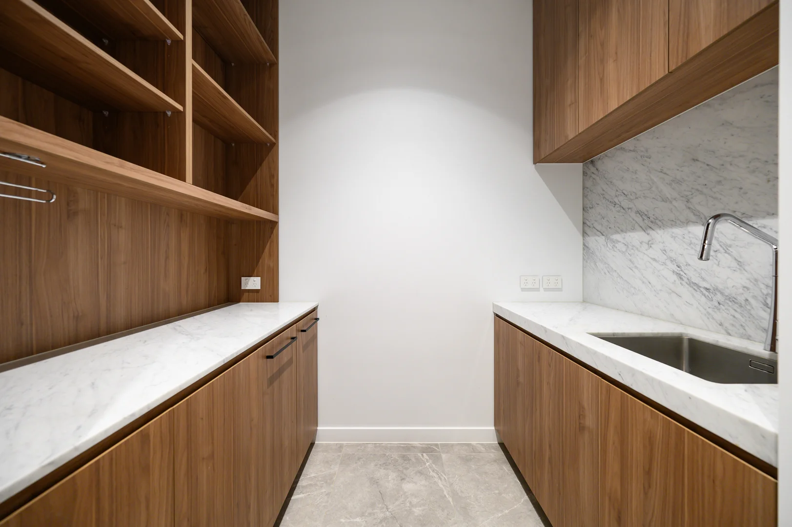 Additional image 9 of 8/2 Marina Promenade, Paradise Point QLD 4216