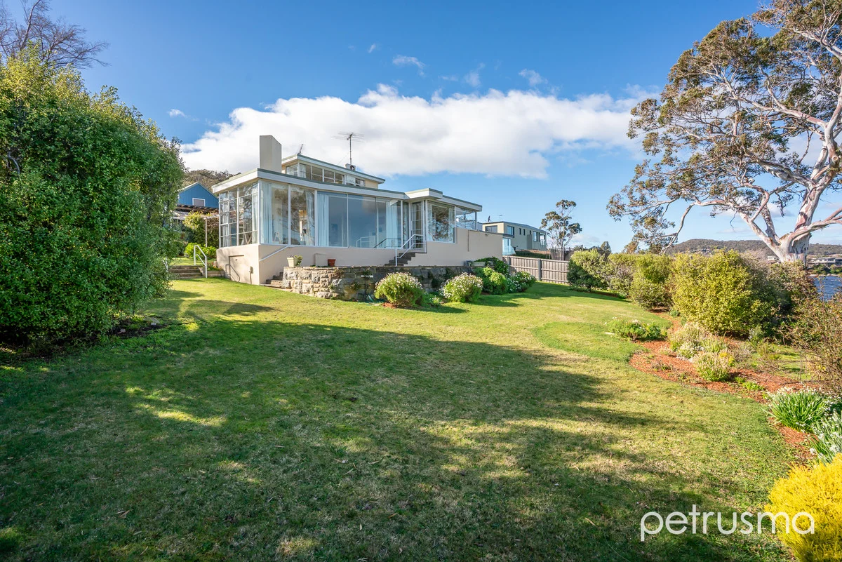 Additional image 31 of 3 Ambleside, Lindisfarne TAS 7015