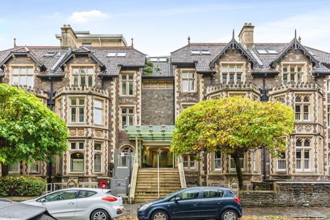 Elmdale Road, Tyndalls Park, Bristol BS8