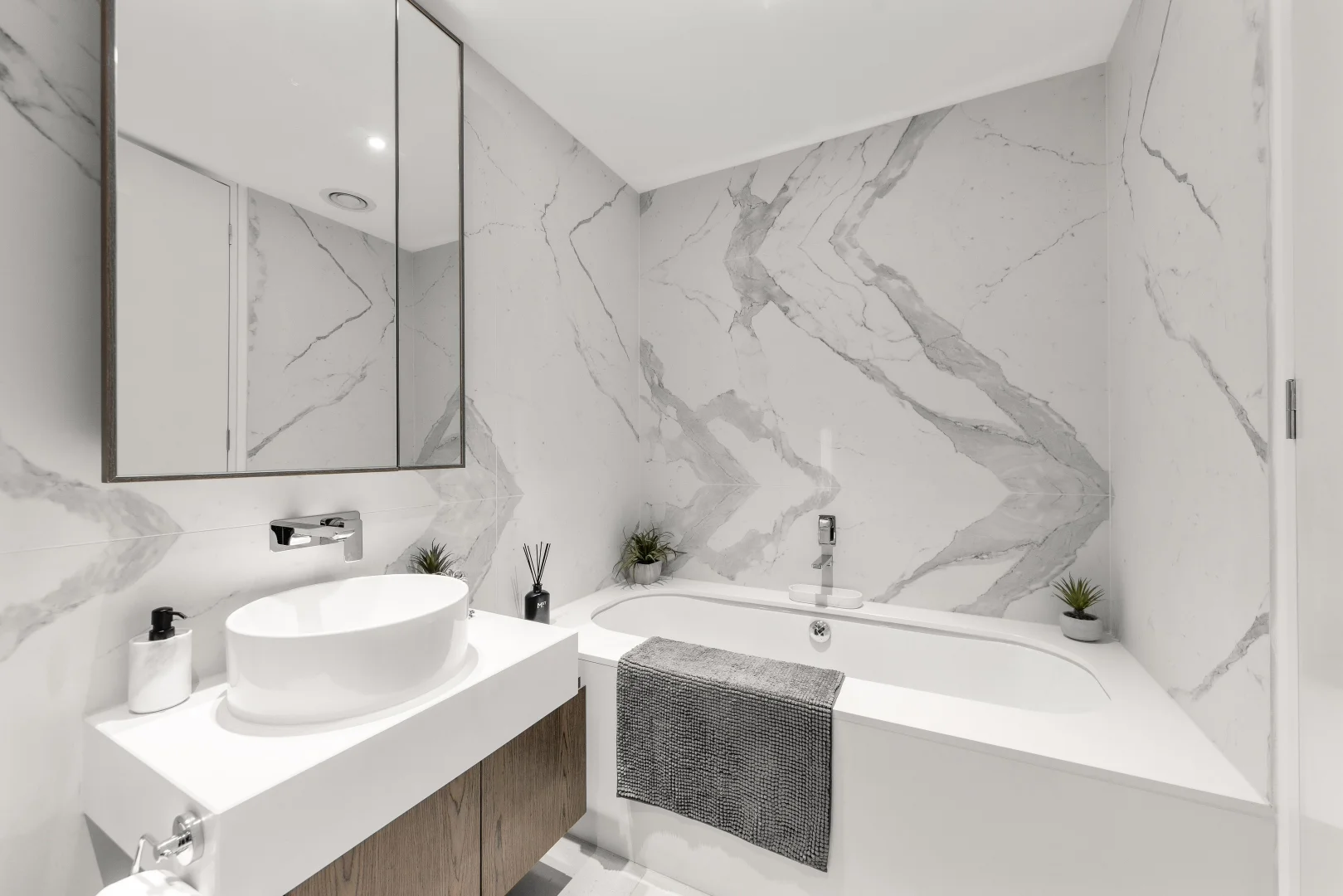 Additional image 15 of 403/77 Queens Road, Melbourne VIC 3004