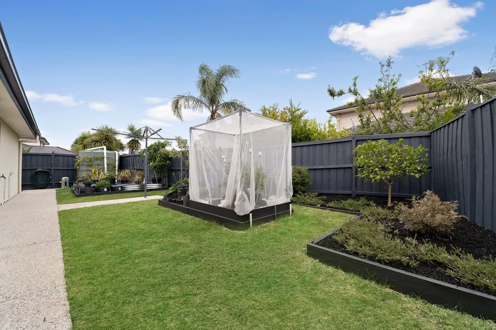 Additional image 20 of 44 Deepwater Drive, Waterways VIC 3195