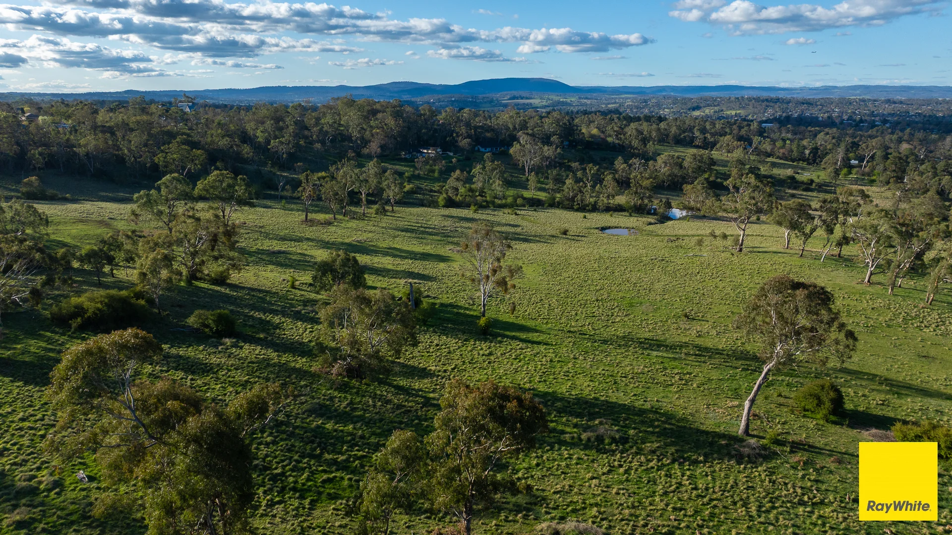 Additional image 15 of 15 Karina Close, Armidale NSW 2350