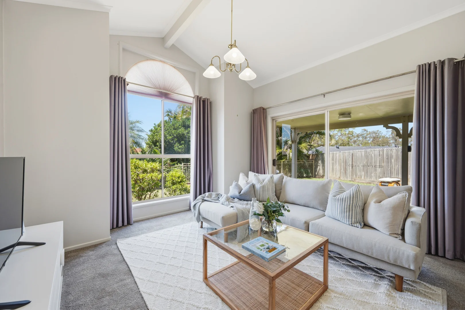 Additional image 3 of 14 Saint Andrews Court, Albany Creek QLD 4035