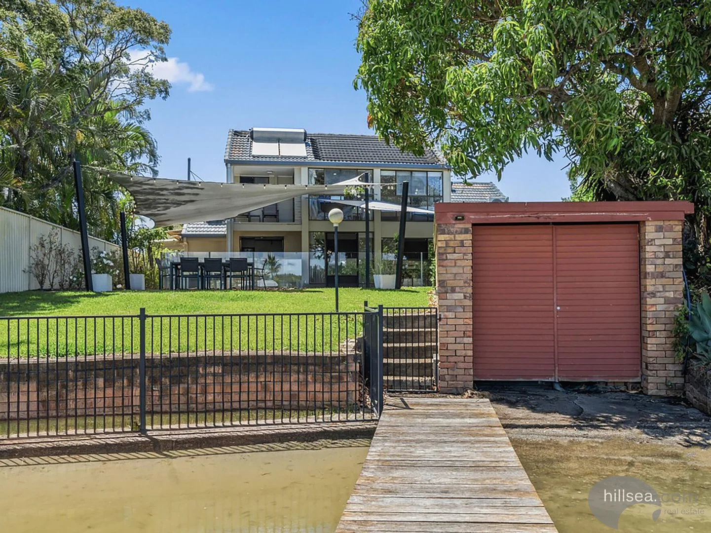 Additional image 24 of 8 Namatjira Street, Paradise Point QLD 4216