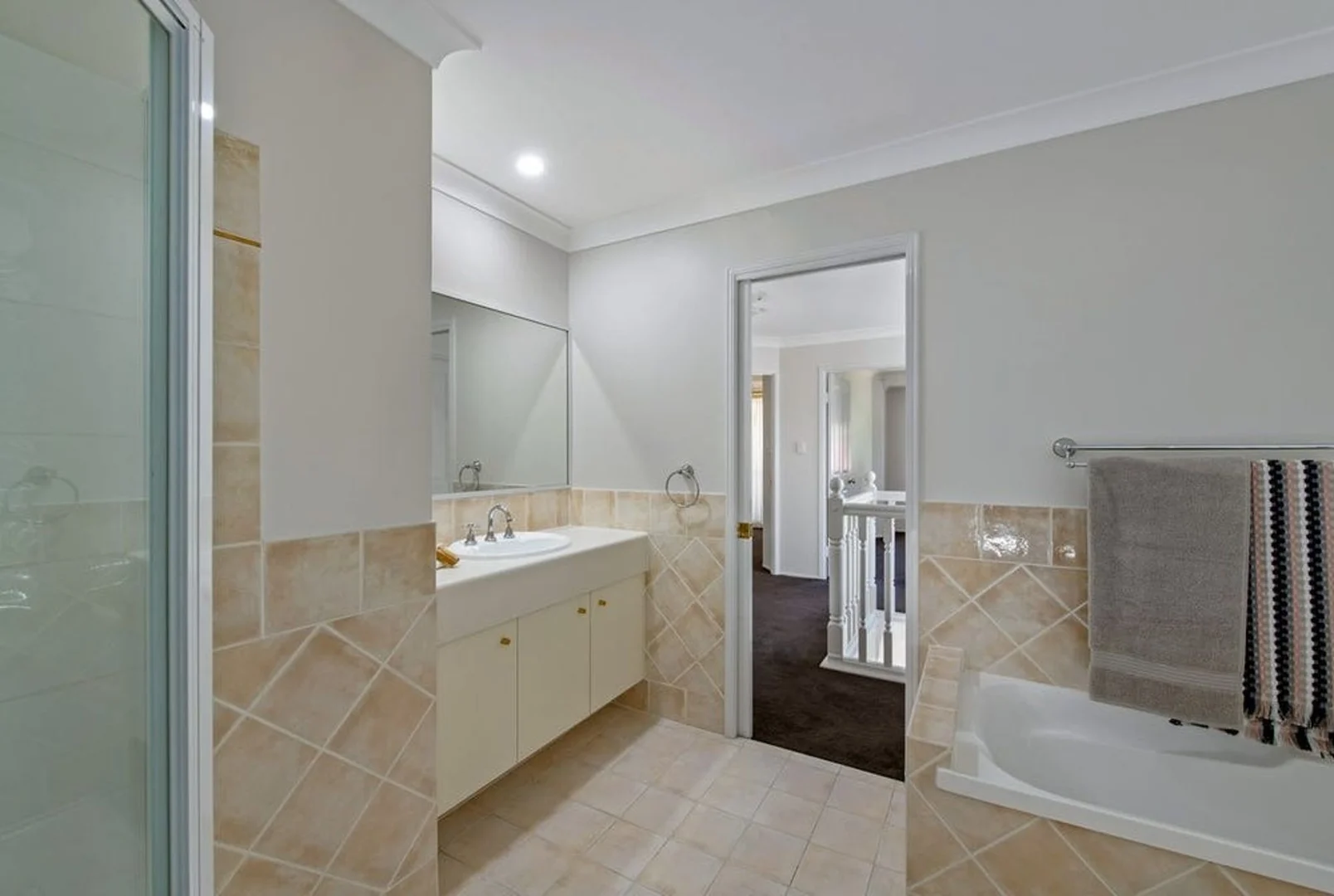 Additional image 12 of 17/279 Mackenzie Street, Centenary Heights QLD 4350