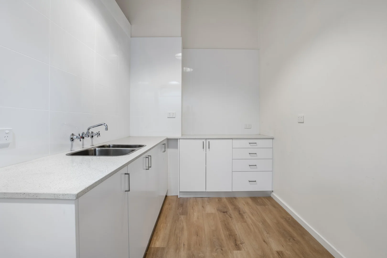 Additional image 3 of 16 Molesworth Street, North Melbourne VIC 3051